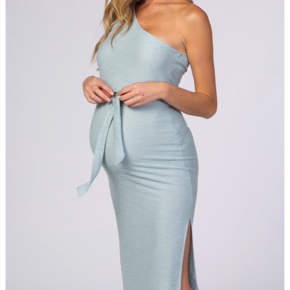 Waverleigh Light Blue One Shoulder Maternity